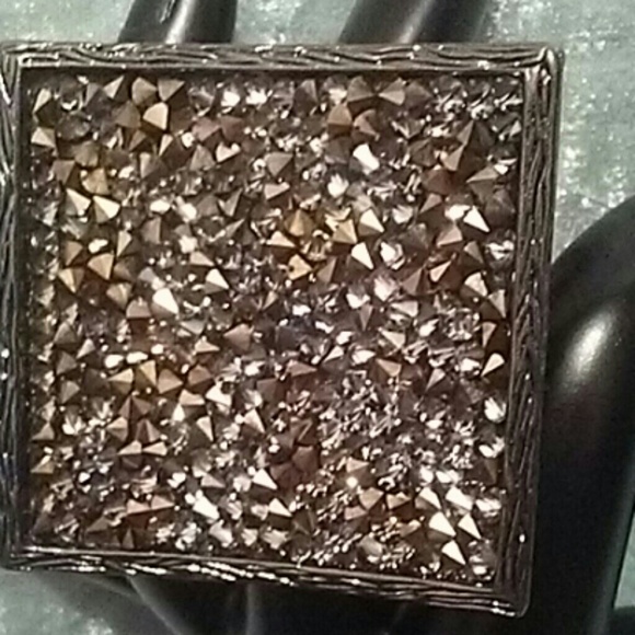 BLACK SPARKLE STATEMENT RING - Picture 4 of 4